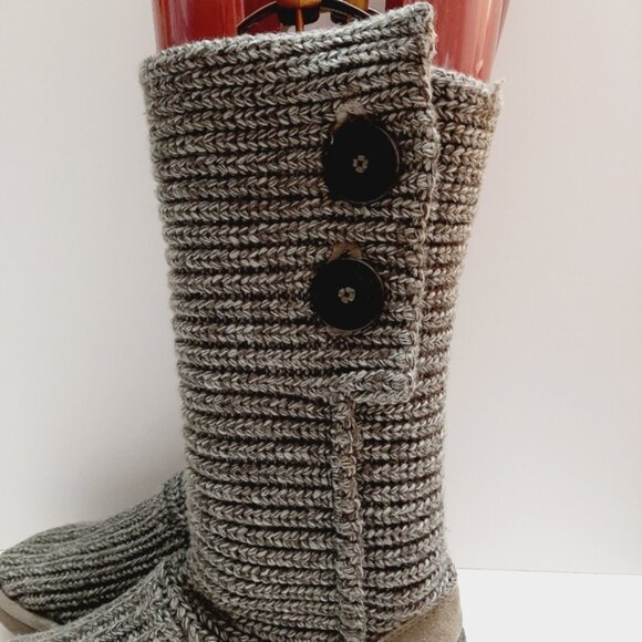 UGG Classic Cardy Boots 2-Button Tall / Fold-Over Knit Grey Sz 5 - Picture 8 of 16